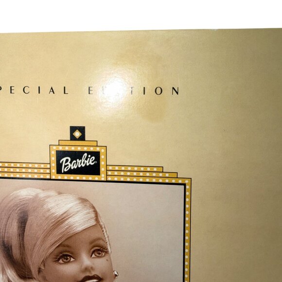 Vintage 2002 Barbie Hooray for Hollywood Sweet Romance Special Edition 56901 - Picture 9 of 11